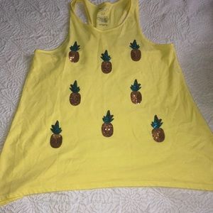 Yellow flowy tank